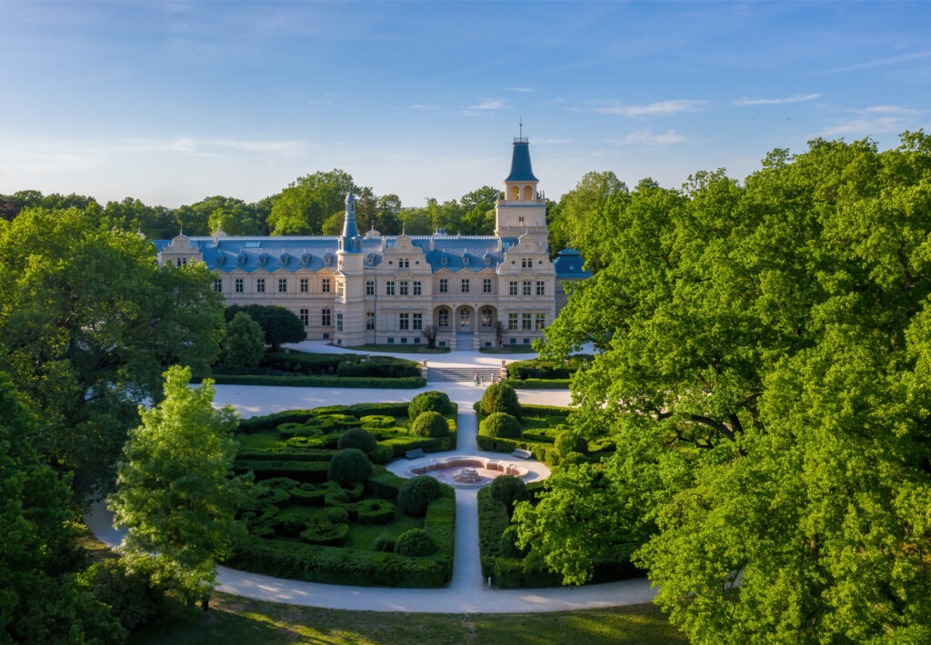 Visit Hungary