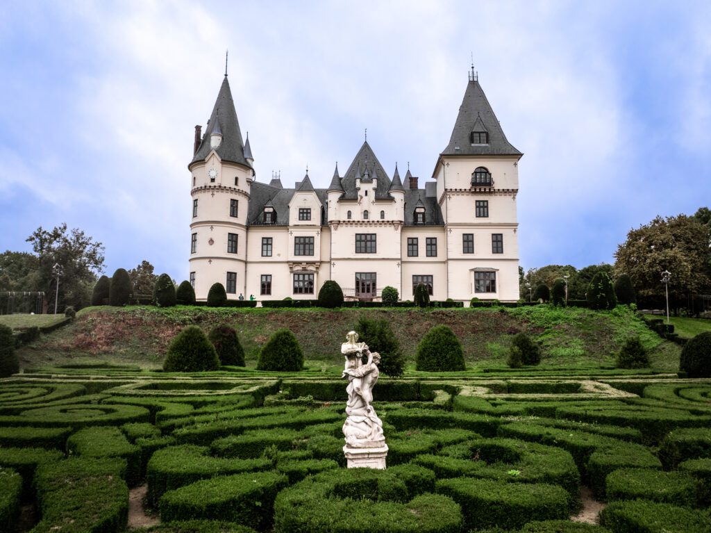 Visit Hungary