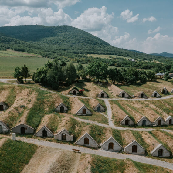 Visit Hungary